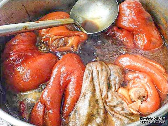 無論鹵什么肉，放入這4種香料，鹵出的肉比買的還要香