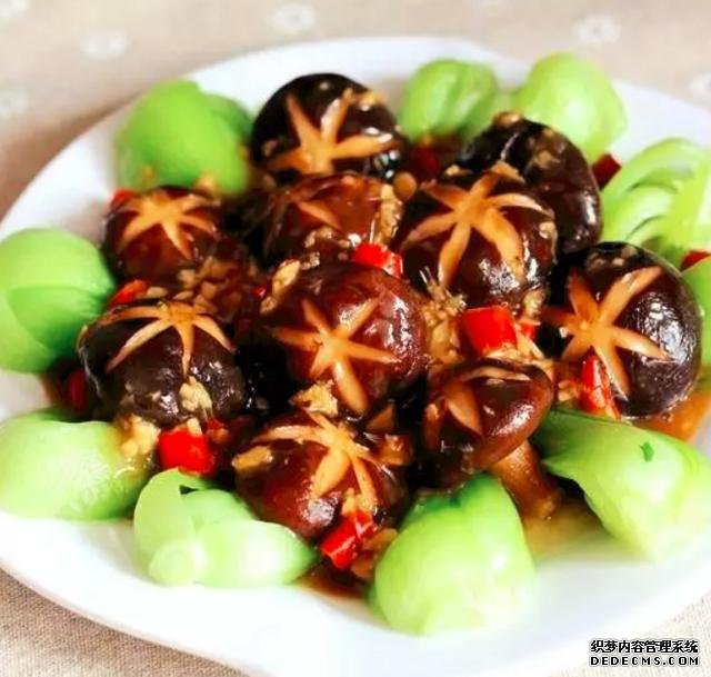 15道葷菜熱菜做法，10道涼菜下酒菜做法，簡(jiǎn)單易做，待客備用