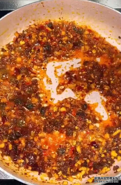 麻婆豆腐的家常做法，口感順滑，麻辣鮮香，這個竅門一定要記住