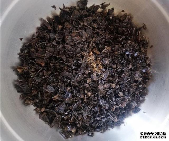 不用一滴油做出來的木耳，一上桌瞬間就被吃光光