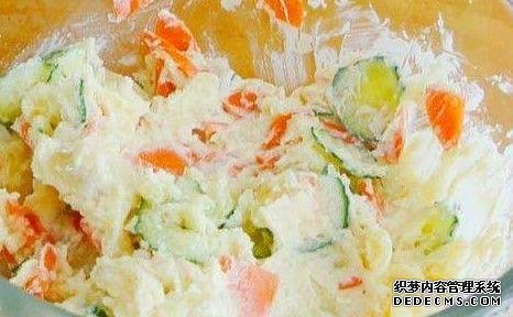春節(jié)后可以開(kāi)始考慮減重了，日式土豆沙拉，味鮮色美低脂又飽腹