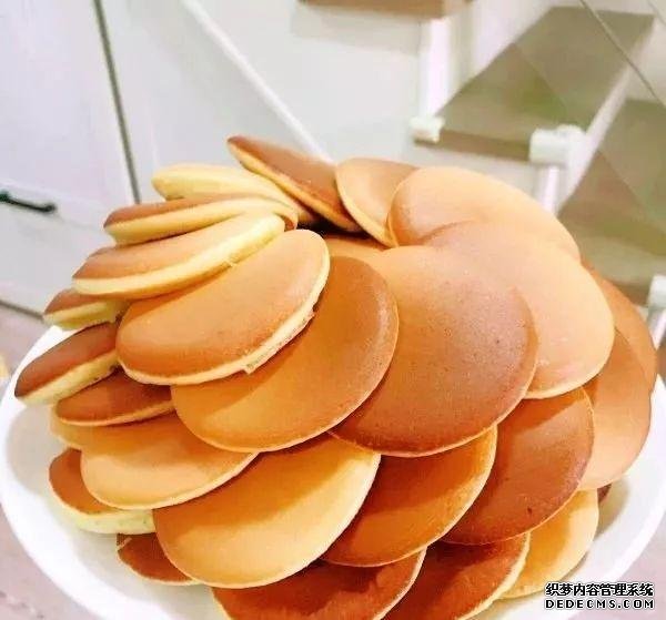 銅鑼燒制作教程，全蛋打發(fā)不用泡打粉