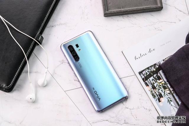 雙模5G直降300元！4350mAh+AMOLED屏+8GB，網(wǎng)友：終于等到了