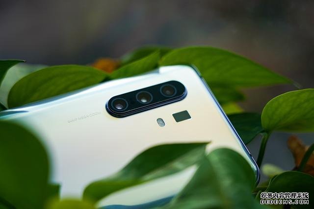 雙模5G直降300元！4350mAh+AMOLED屏+8GB，網(wǎng)友：終于等到了