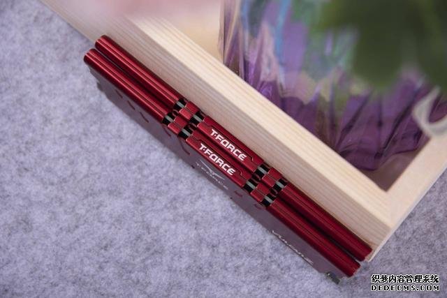十銓火神32GB×2套裝內(nèi)存評測，內(nèi)容創(chuàng)作者福音，大容量才是王道
