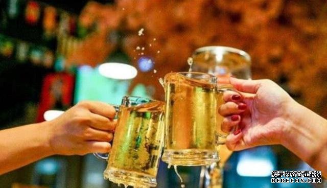 不能久放的4種酒，除了啤酒，這三種白酒也在內(nèi)