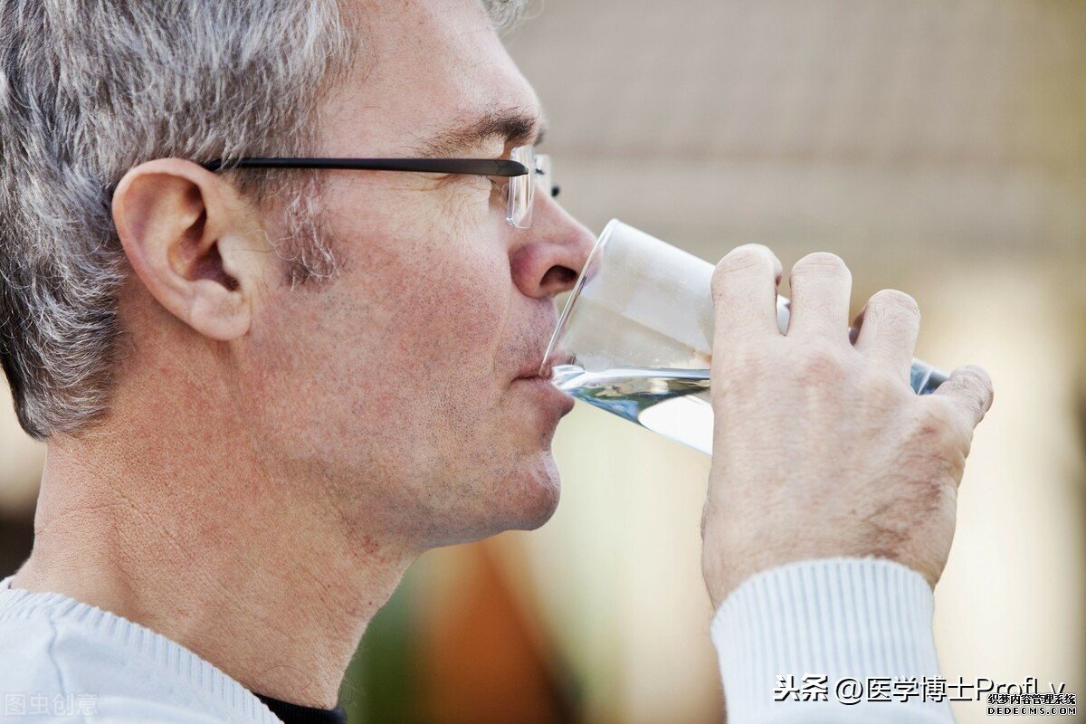 擁有長(zhǎng)壽體質(zhì)的男性，身體往往“2凈、2軟”，希望你也在其中