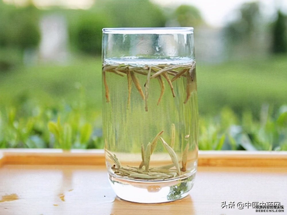 茶有6“色”功效各異，飲茶養(yǎng)生寒溫有宜忌